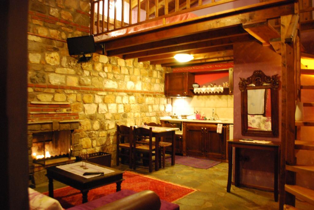 Tzivaeri Hotel Likodhromion Ngoại thất bức ảnh