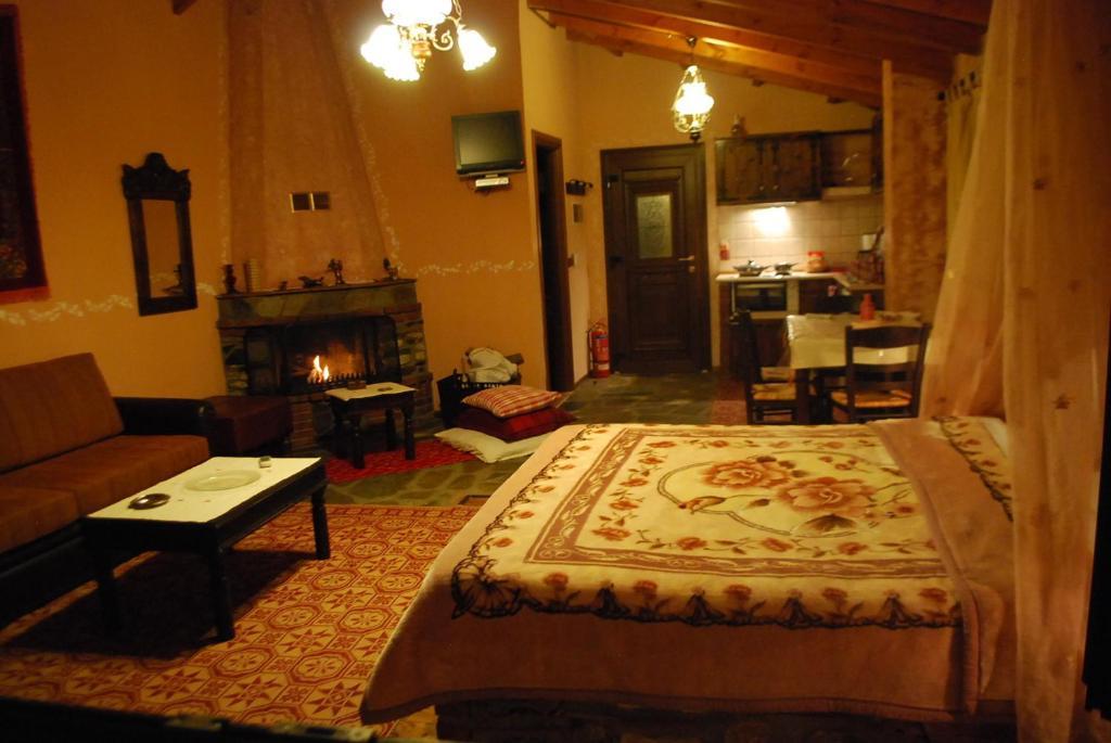 Tzivaeri Hotel Likodhromion Phòng bức ảnh