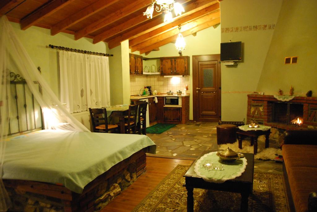 Tzivaeri Hotel Likodhromion Ngoại thất bức ảnh