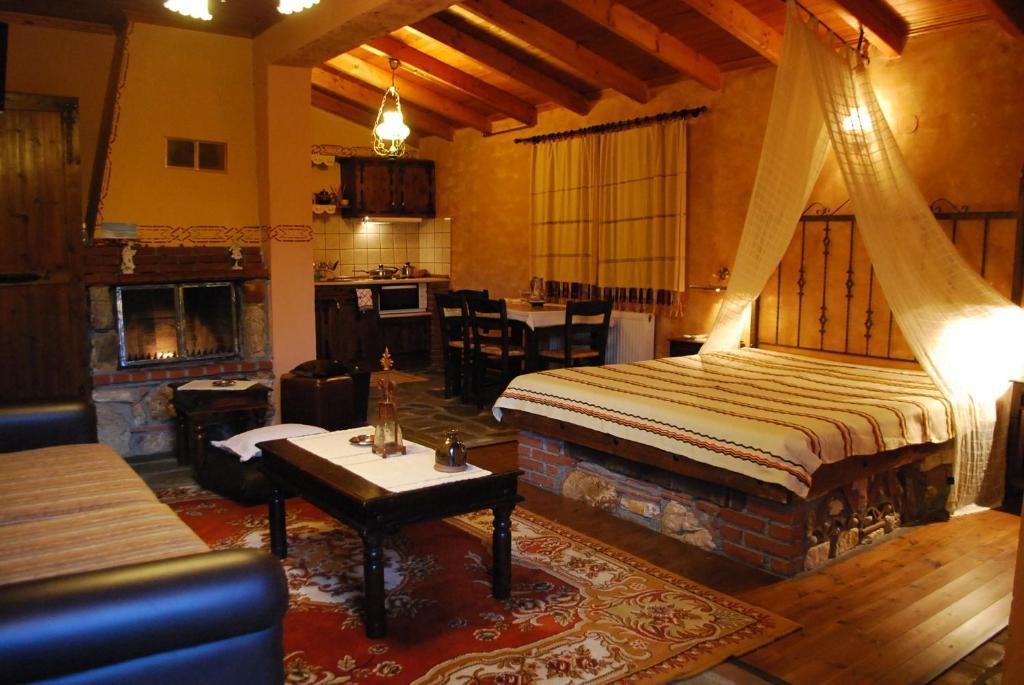 Tzivaeri Hotel Likodhromion Phòng bức ảnh