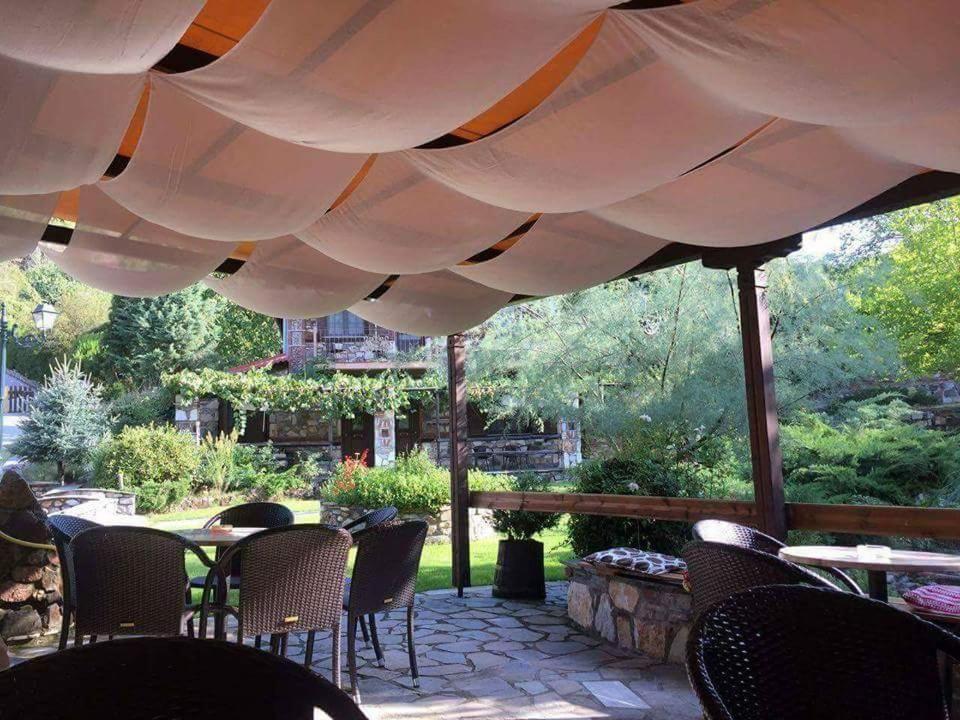 Tzivaeri Hotel Likodhromion Ngoại thất bức ảnh